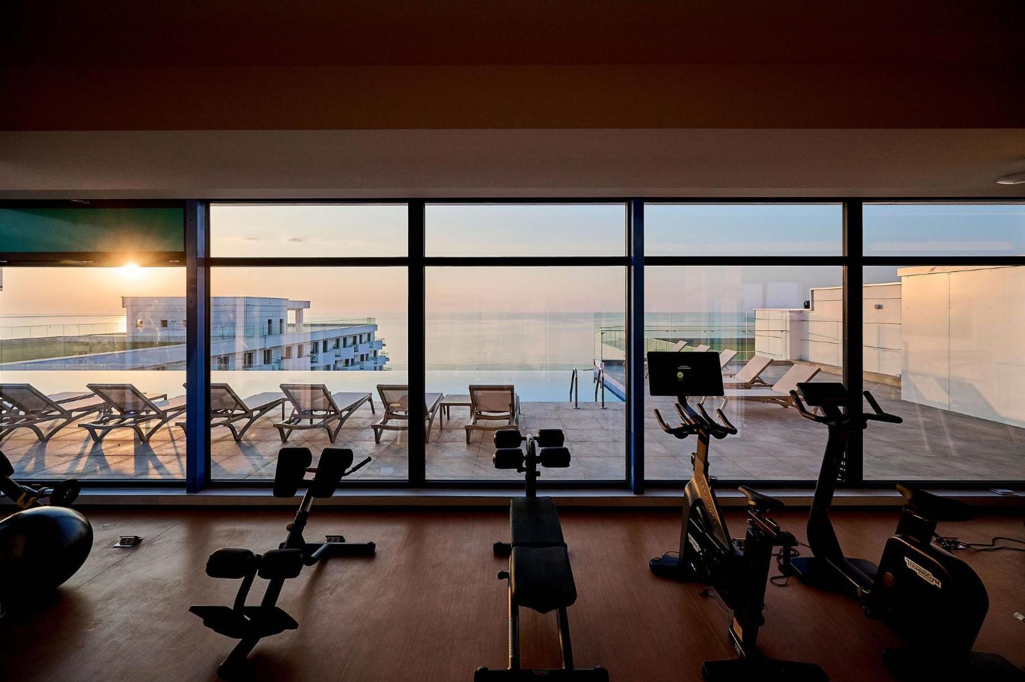 Mira Studio In Infinity Beach Resort - Parking Mamaia Exterior foto