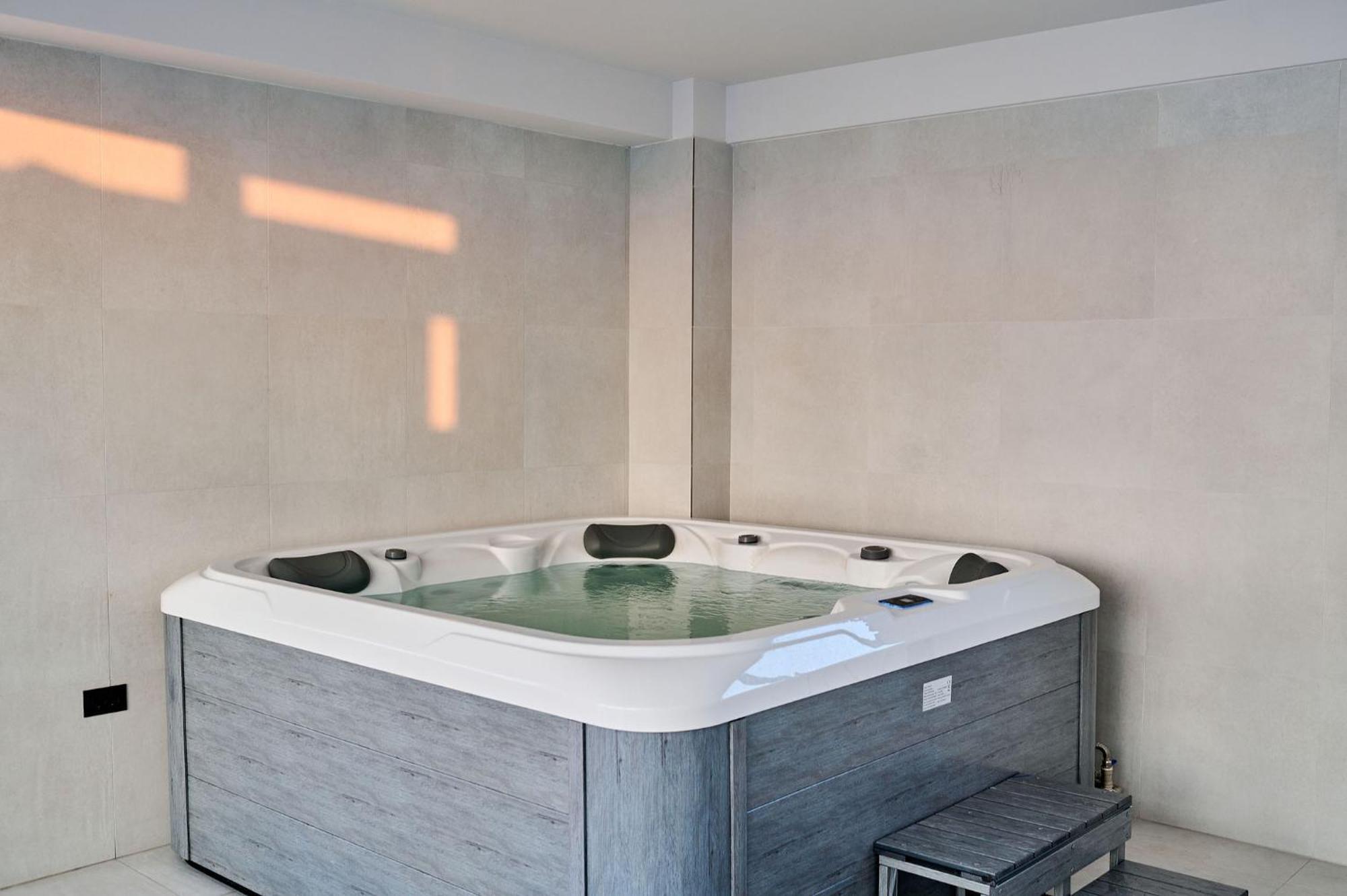 Mira Studio In Infinity Beach Resort - Parking Mamaia Exterior foto