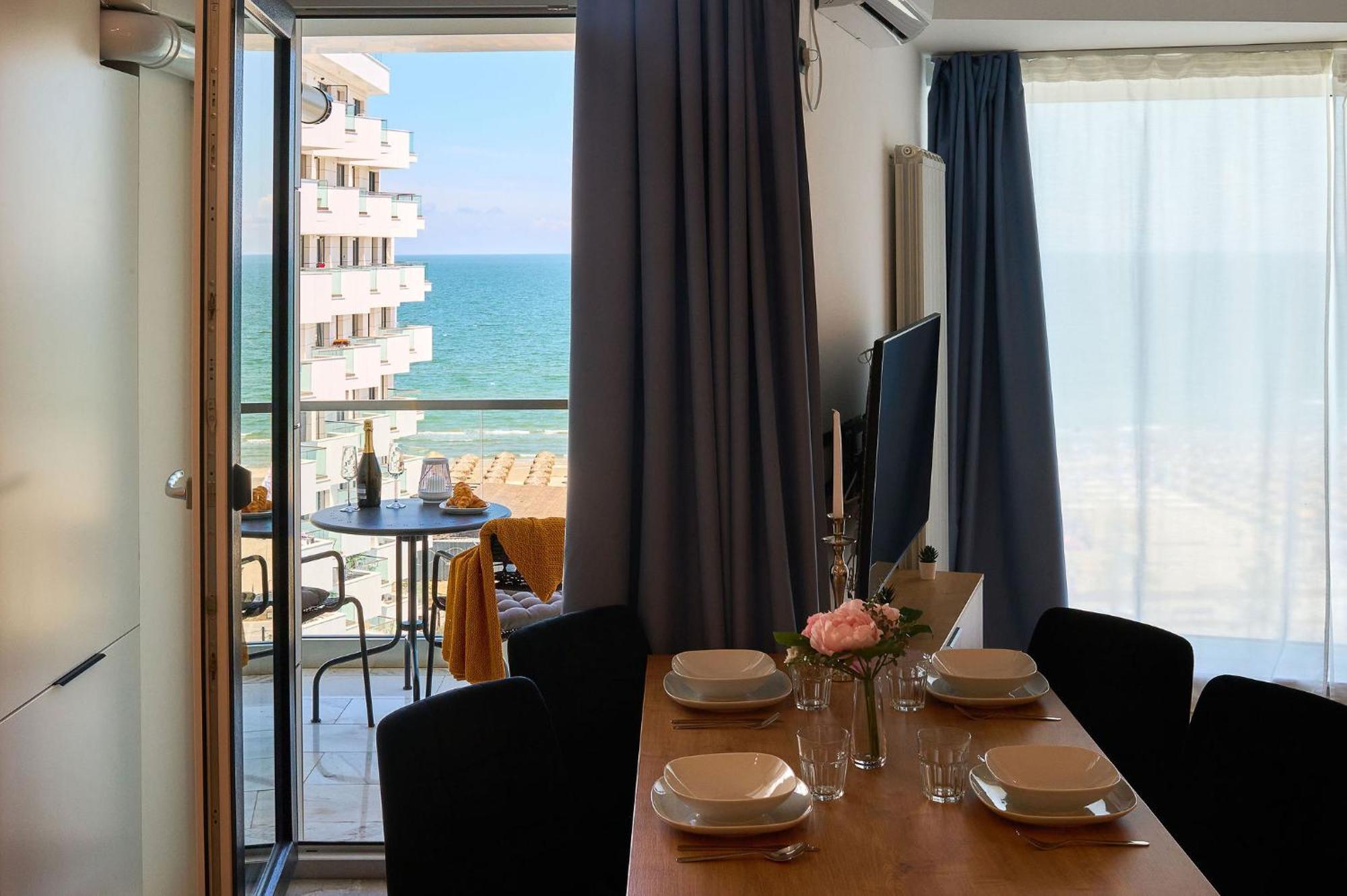 Mira Studio In Infinity Beach Resort - Parking Mamaia Exterior foto