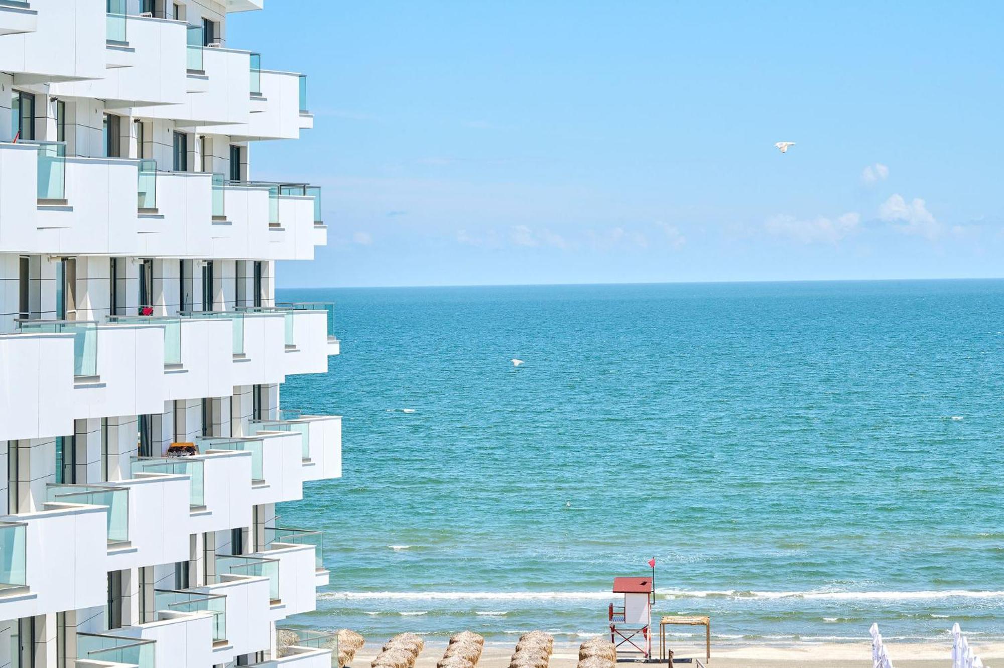 Mira Studio In Infinity Beach Resort - Parking Mamaia Exterior foto